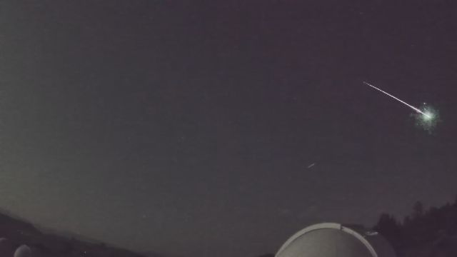 AMS202 meteor