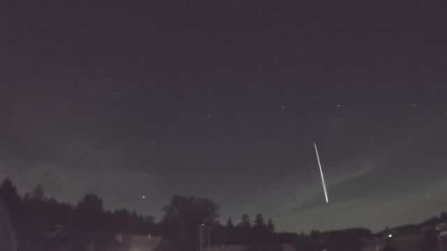 AMS202 meteor