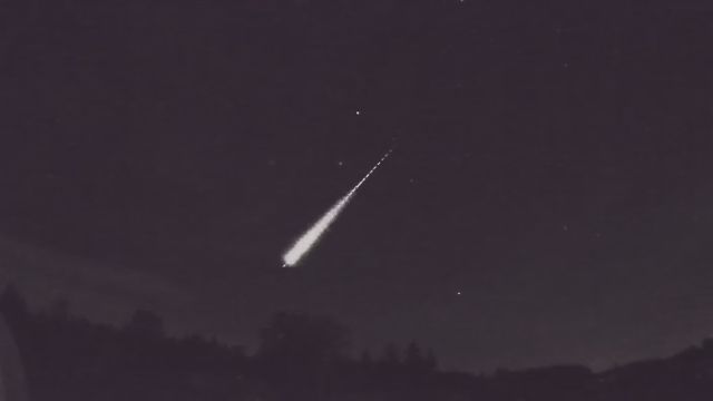 AMS202 meteor