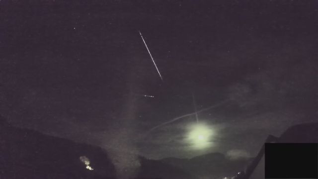AMS203 meteor