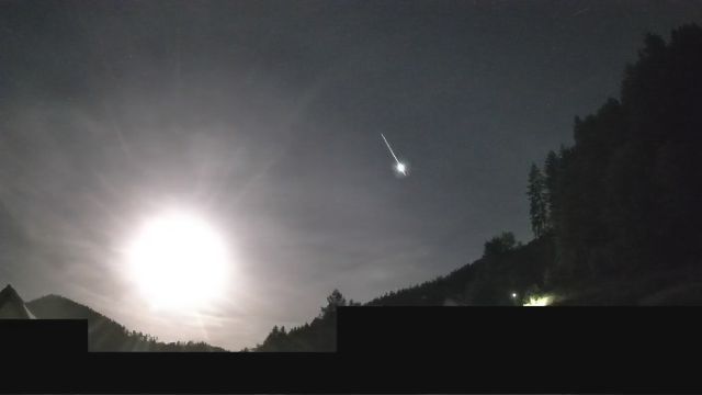 AMS203 meteor
