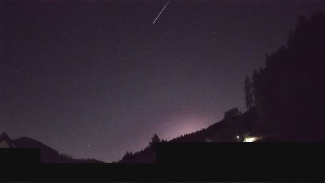 AMS203 meteor