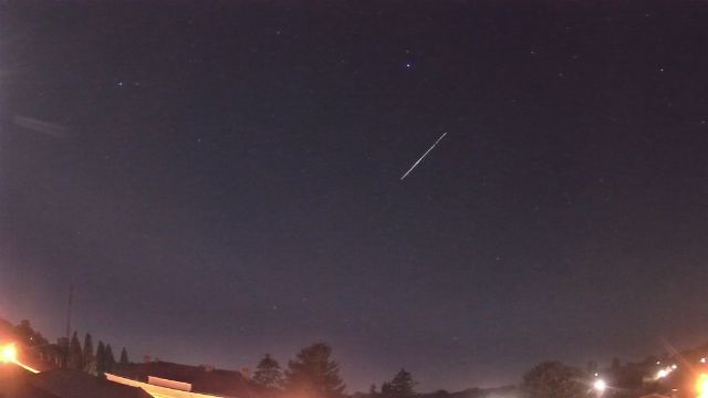 AMS205 meteor