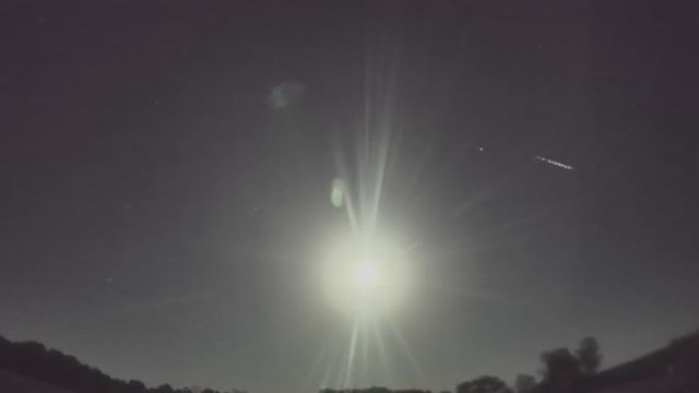 AMS206 meteor