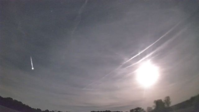 AMS206 meteor