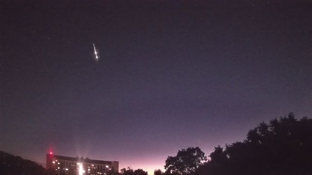 AMS21 meteor