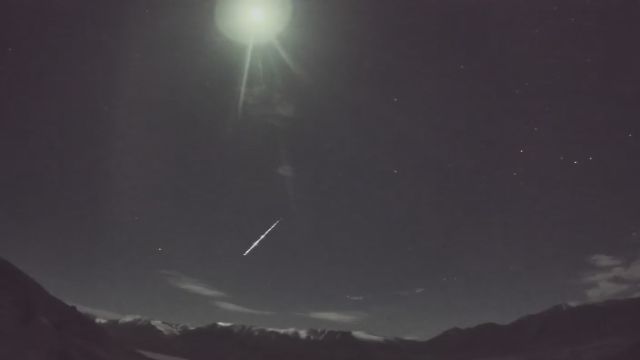 AMS210 meteor