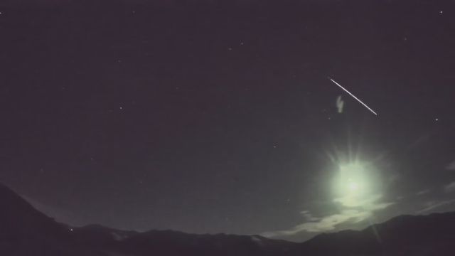 AMS210 meteor