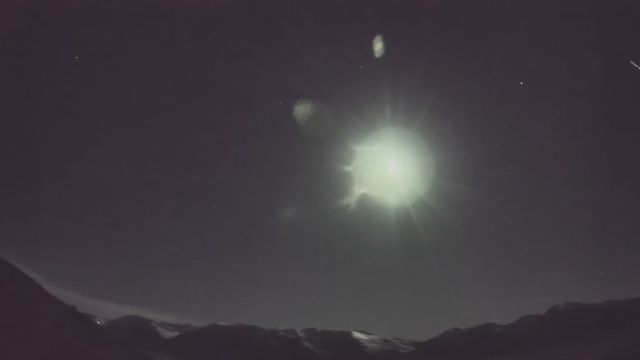 AMS210 meteor