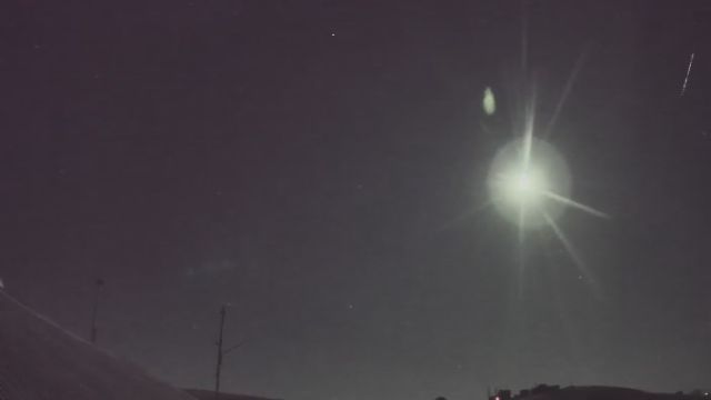 AMS210 meteor