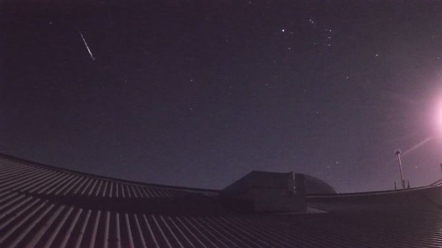 AMS210 meteor