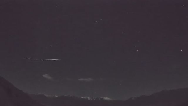 AMS210 meteor