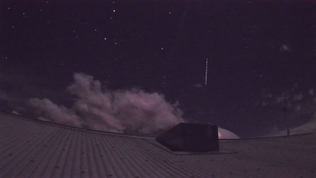 AMS210 meteor