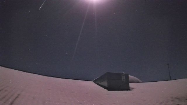 AMS210 meteor
