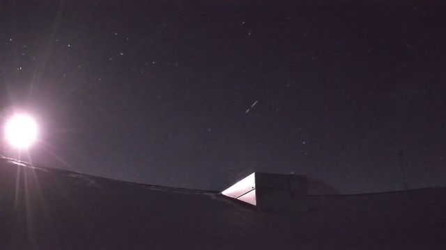 AMS210 meteor