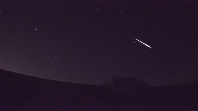 AMS210 meteor