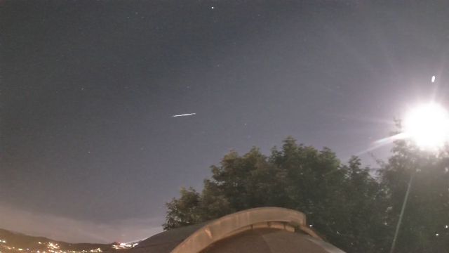 AMS211 meteor
