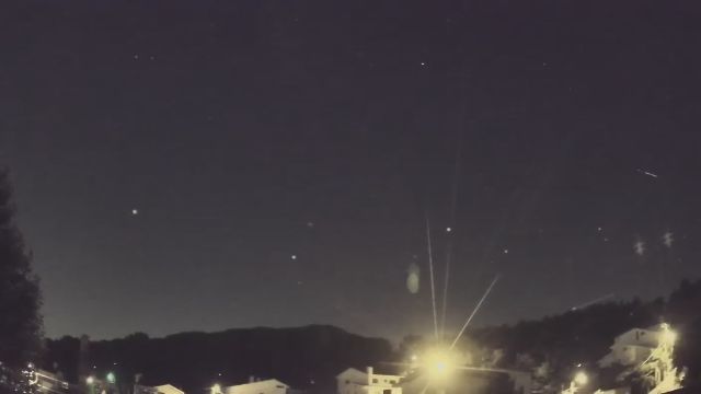 AMS211 meteor