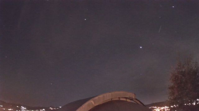 AMS211 meteor