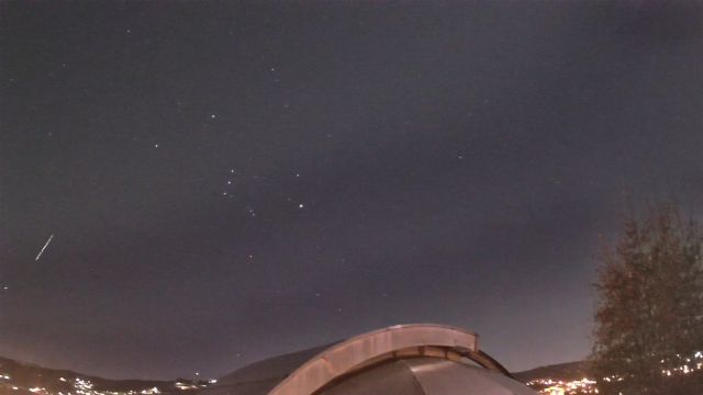 AMS211 meteor