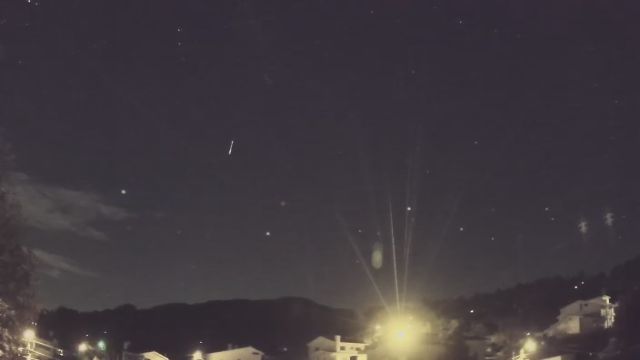 AMS211 meteor