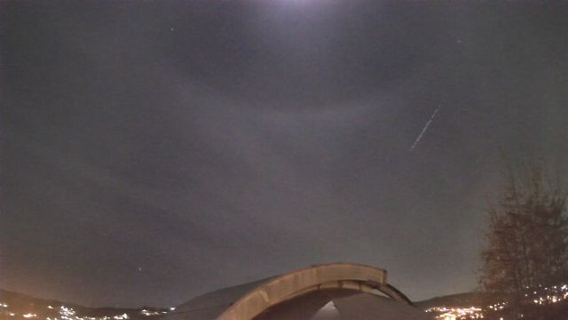 AMS211 meteor