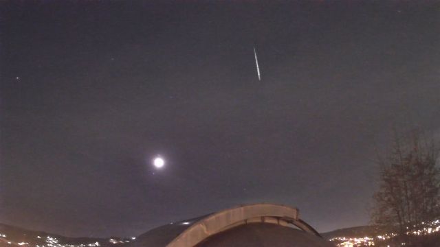 AMS211 meteor