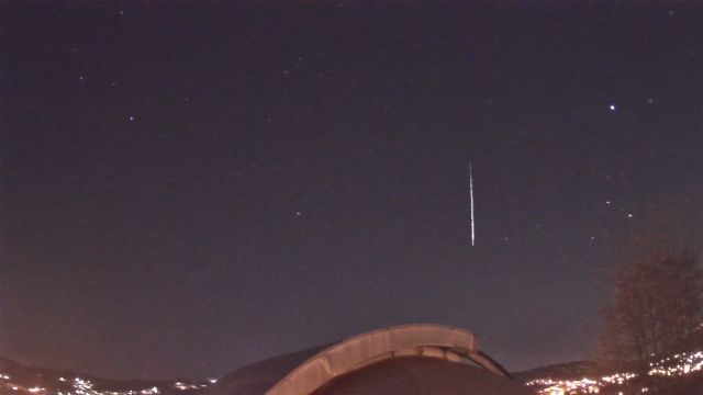 AMS211 meteor