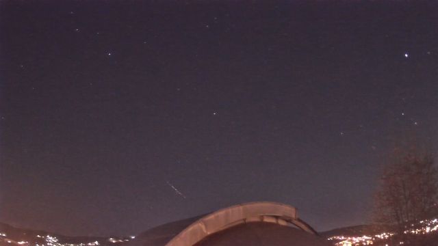 AMS211 meteor