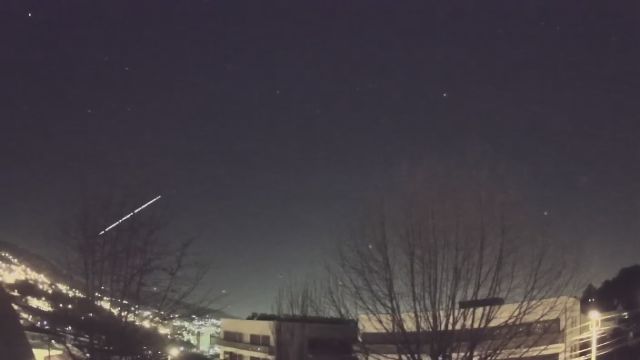 AMS211 meteor