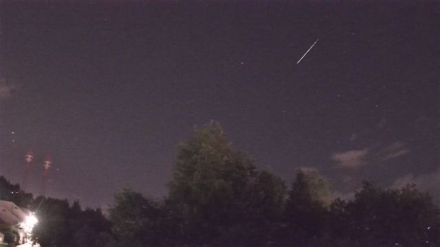 AMS211 meteor