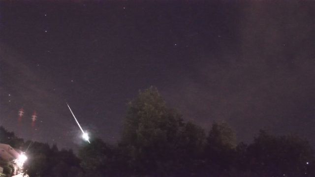 AMS211 meteor