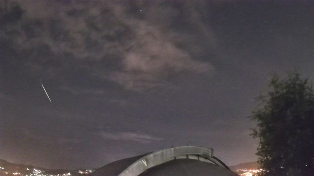 AMS211 meteor