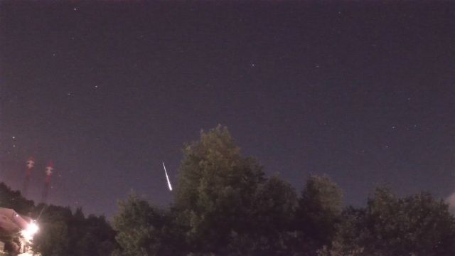 AMS211 meteor