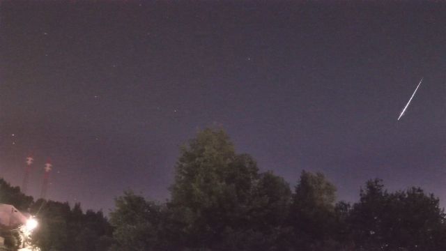 AMS211 meteor