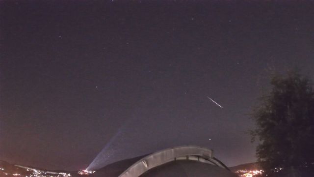 AMS211 meteor