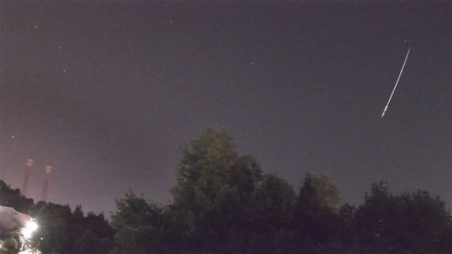 AMS211 meteor