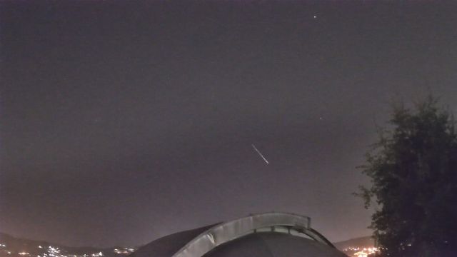 AMS211 meteor