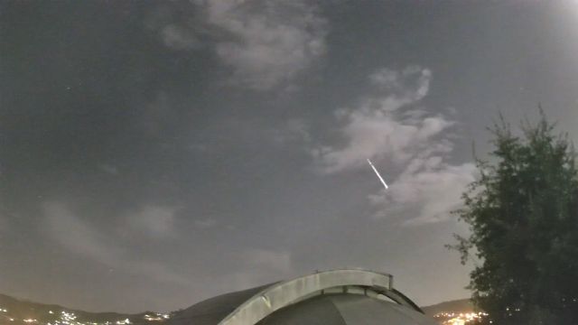 AMS211 meteor