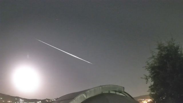 AMS211 meteor