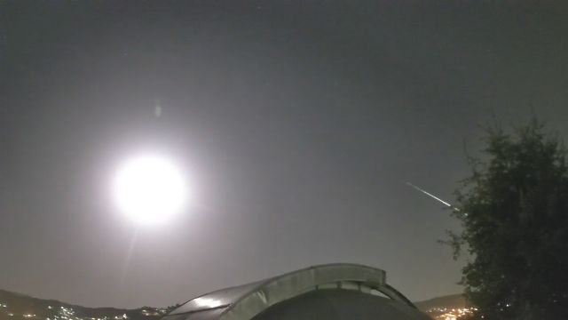 AMS211 meteor