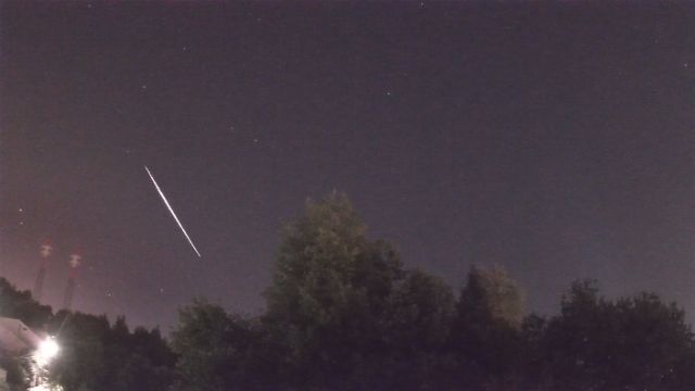 AMS211 meteor