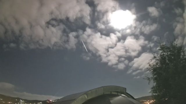 AMS211 meteor
