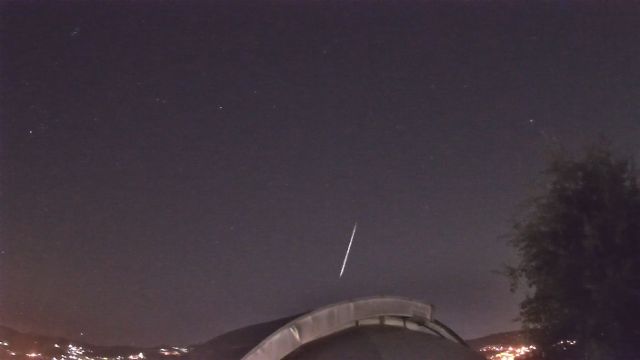 AMS211 meteor