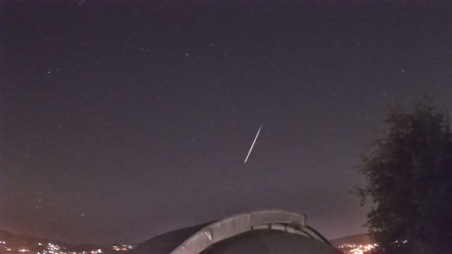 AMS211 meteor