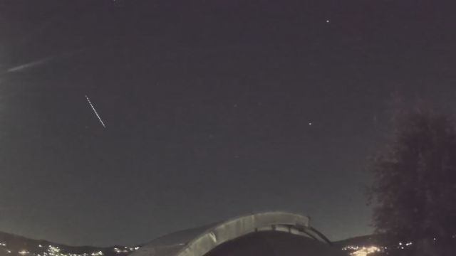AMS211 meteor