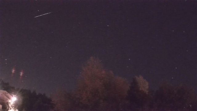 AMS211 meteor