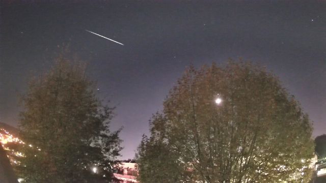AMS211 meteor