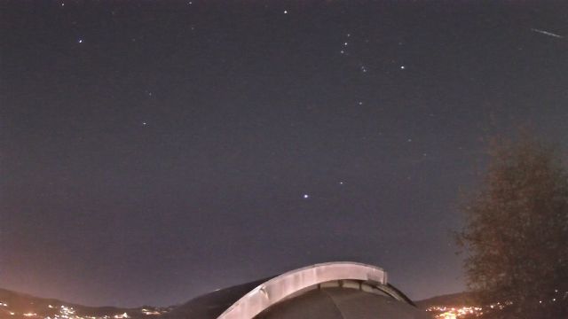 AMS211 meteor