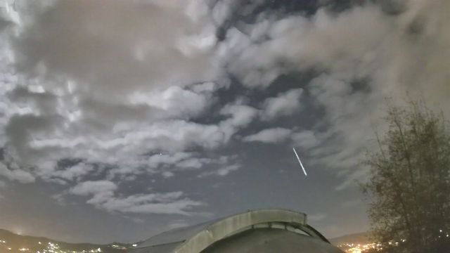 AMS211 meteor